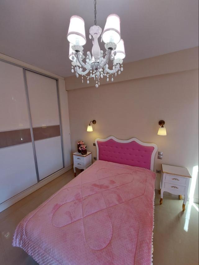 Apartment Elegant View - - 3bd Tríkala